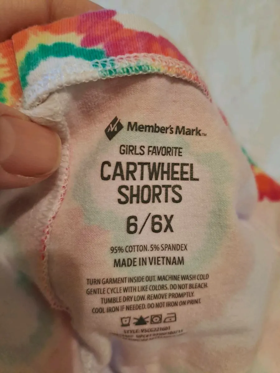Member's Mark cartwheel shorts 6 y - Image 3