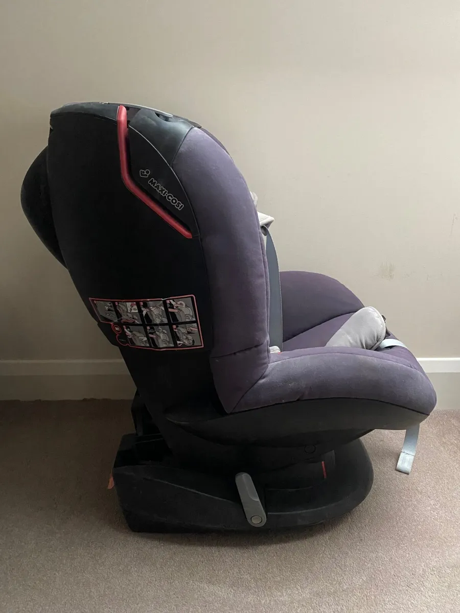 Maxi Cosi Tobi 2nd Stage Car seat - Image 1