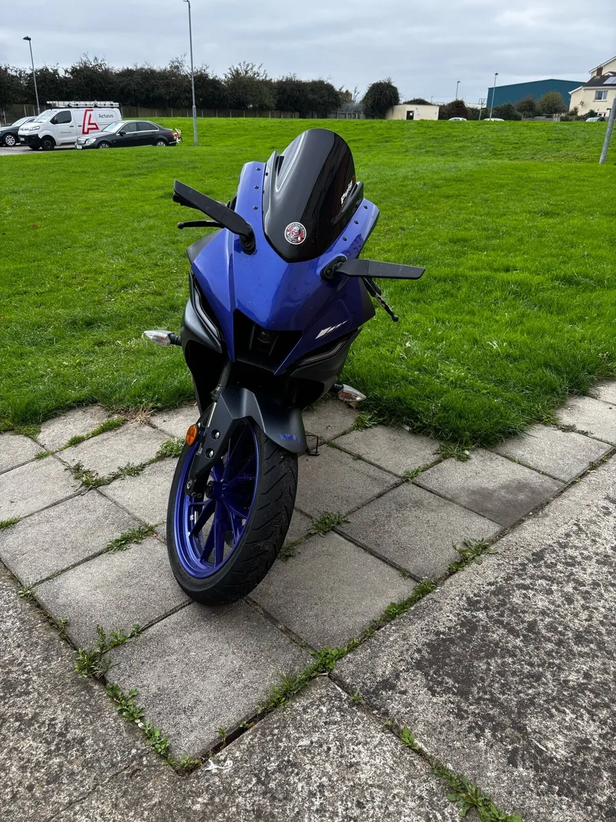 2023 yamaha r125 - Image 1