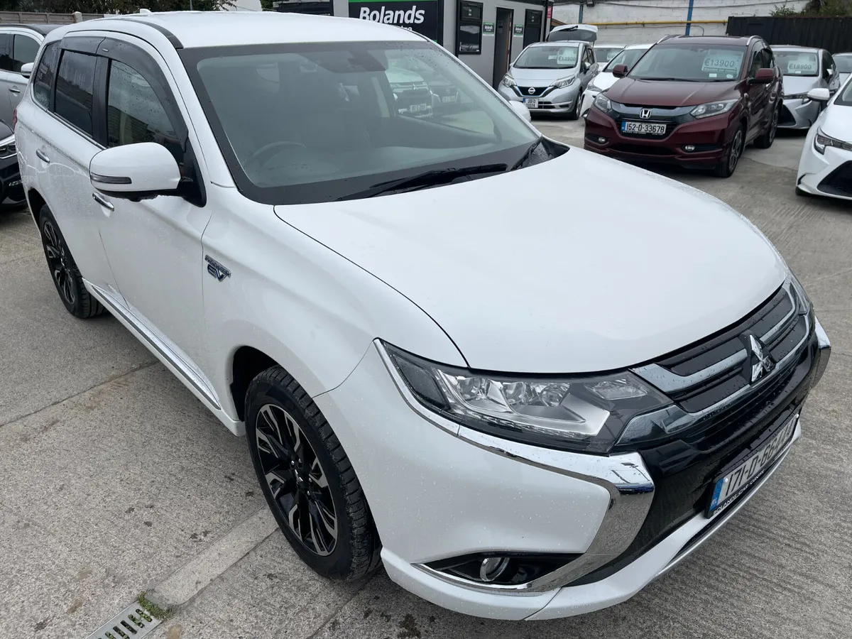 171 Mitsubishi Outlander Hybrid 2.0 Phev Automatic - Image 2