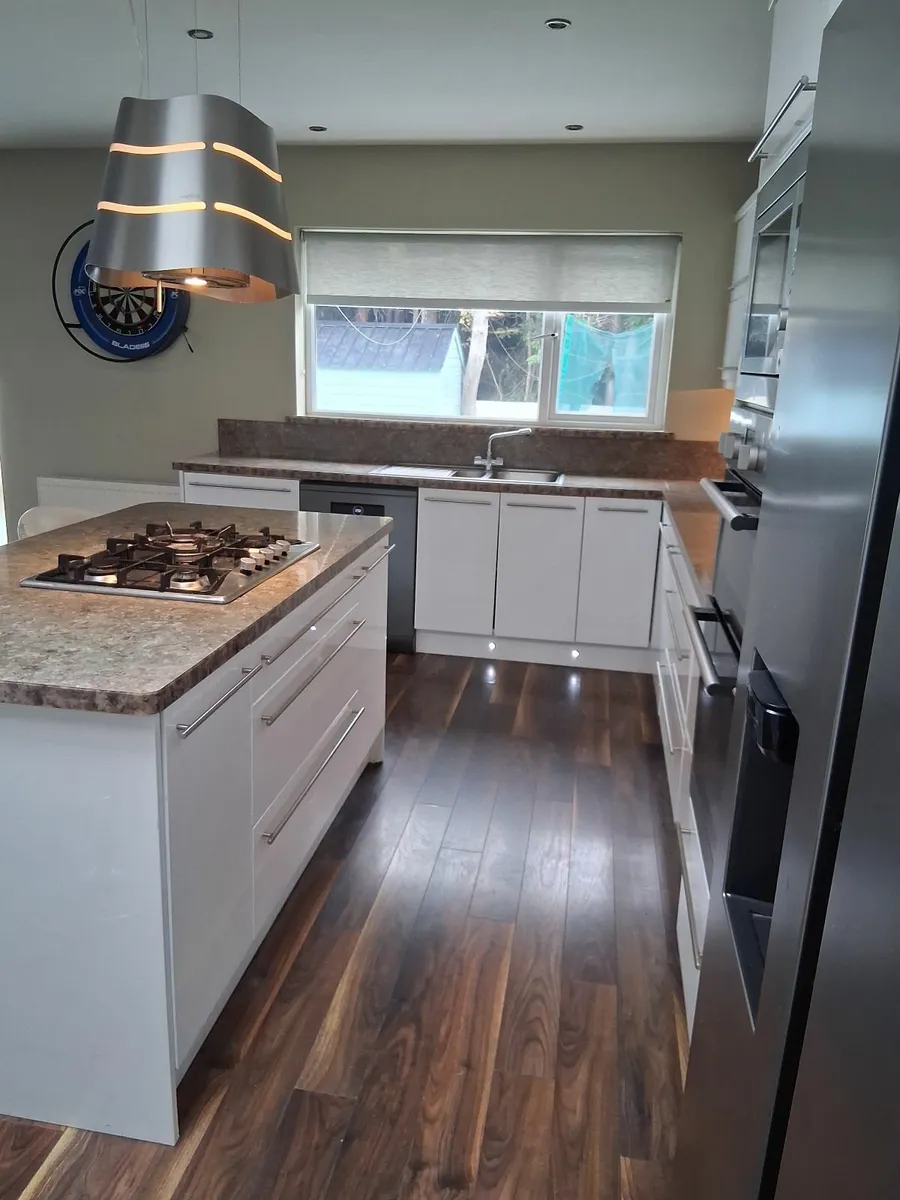 Kitchen - Image 4