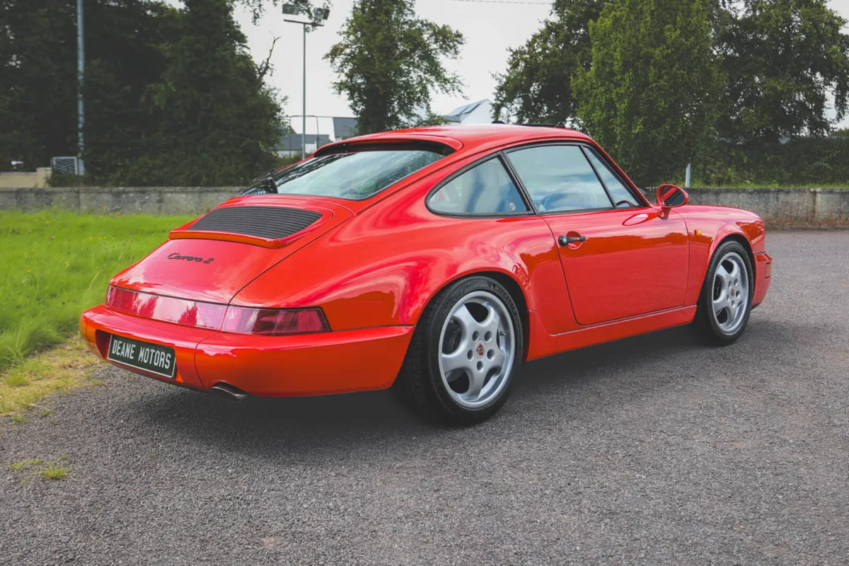 1990 Porsche 964 Carrera 2 Manual - Image 2