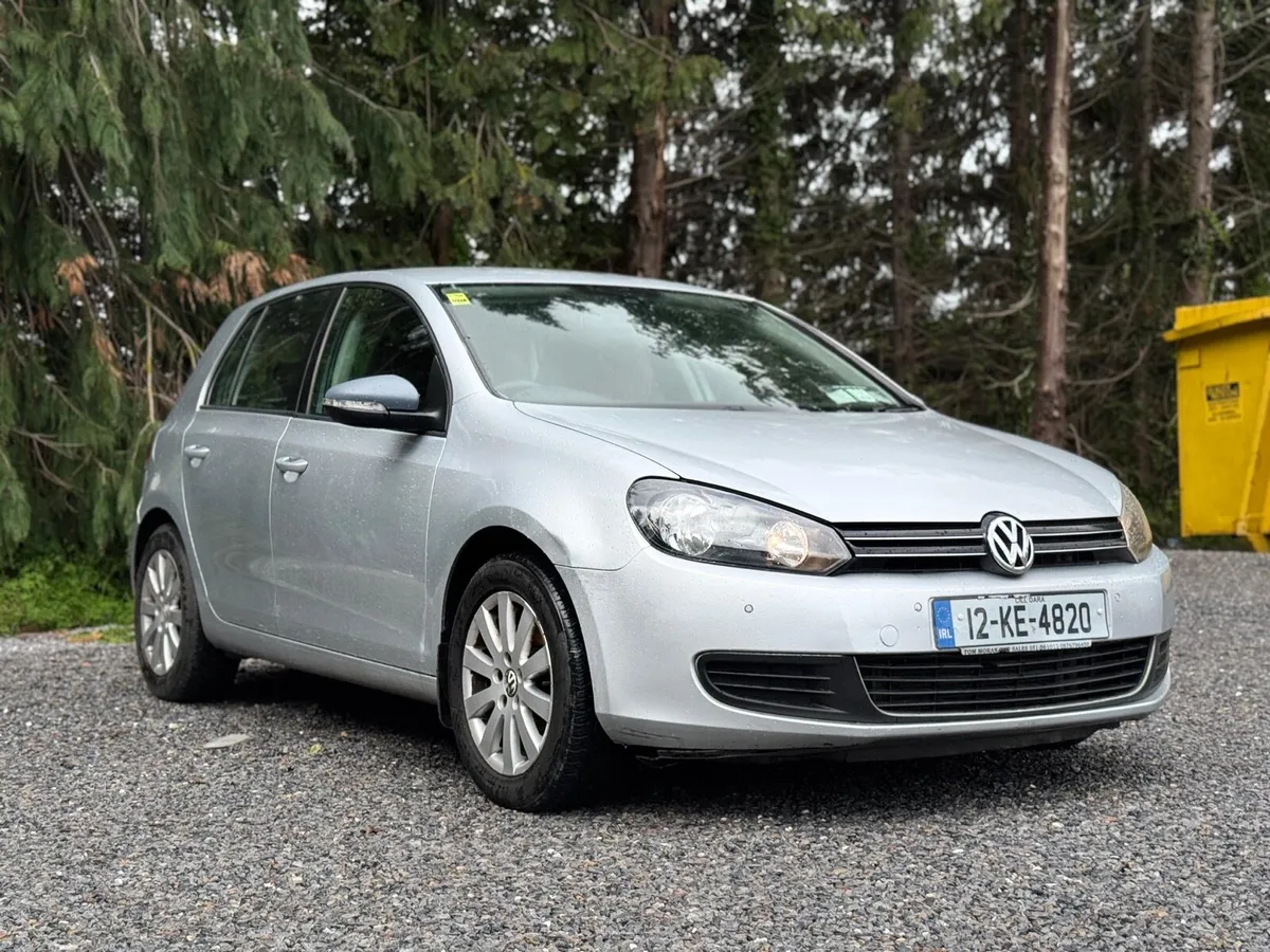 2012 VW GOLF 1.6 tdi Automatic, good spec - Image 1
