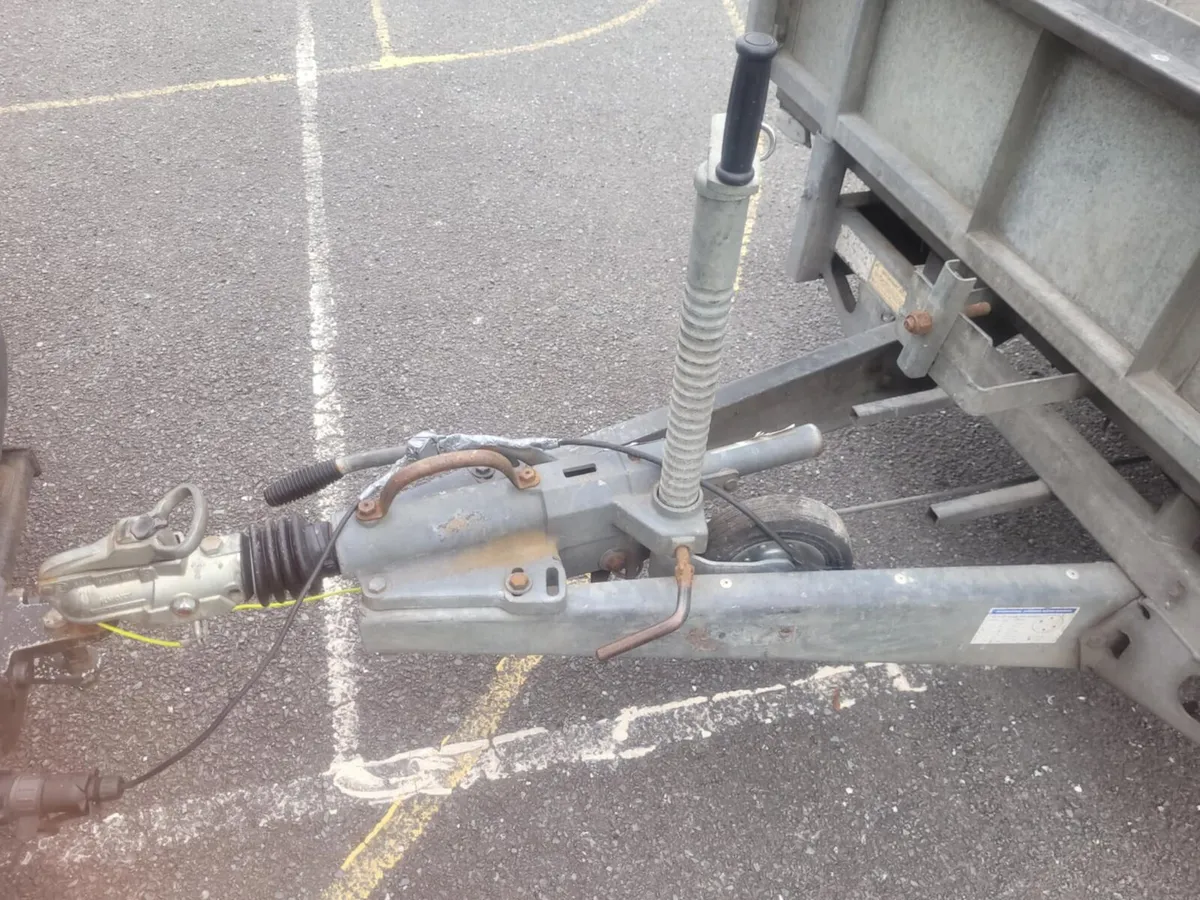 10x5'6 ifor Williams trailer with removable creels - Image 2