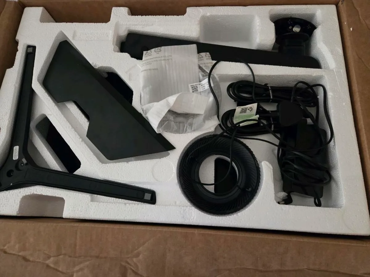 Samsung Odyssey G7 28" 4K - Image 3