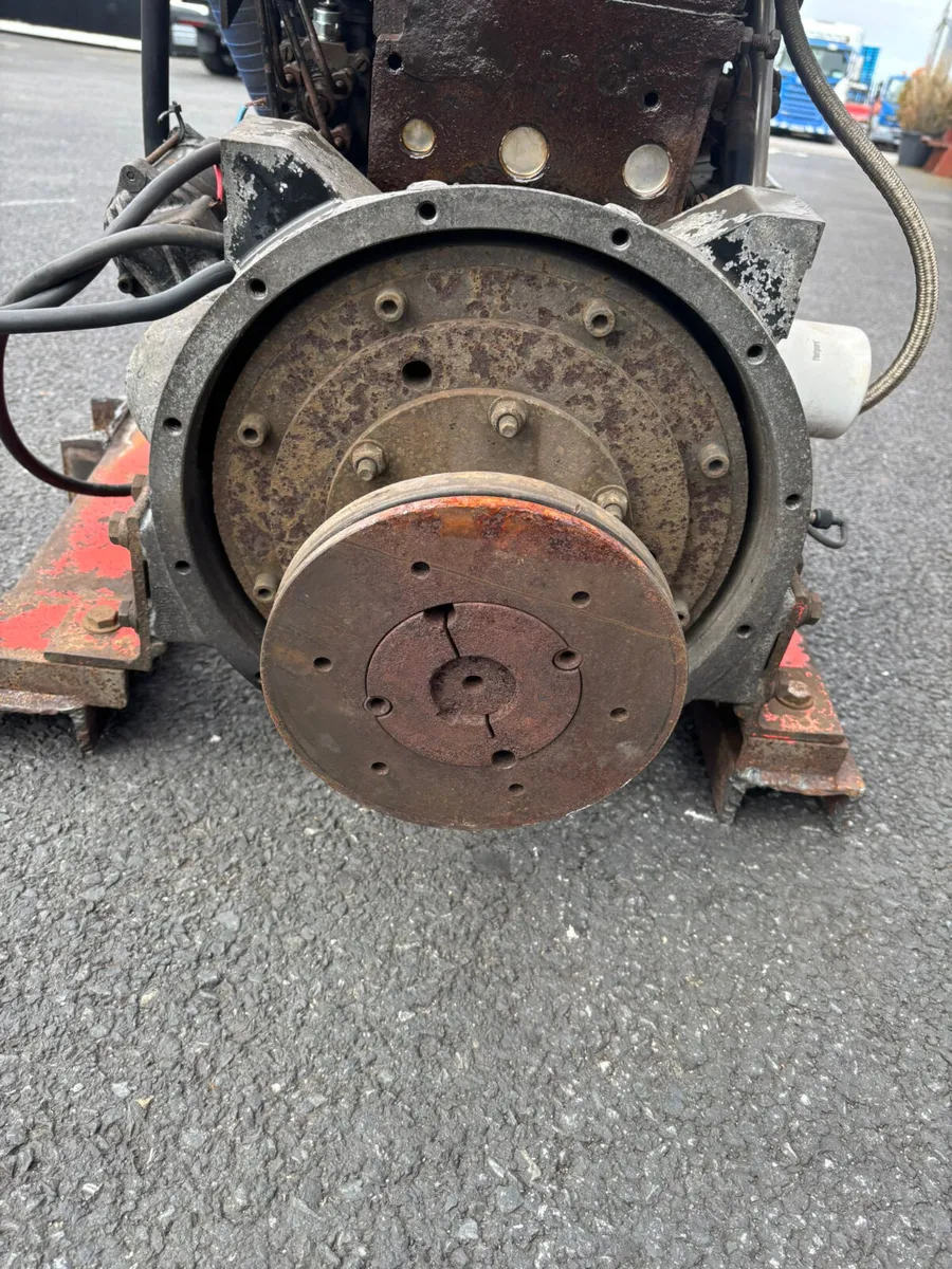 For Sale: 4 Cylinder Cummins Turbo Engine - Image 4