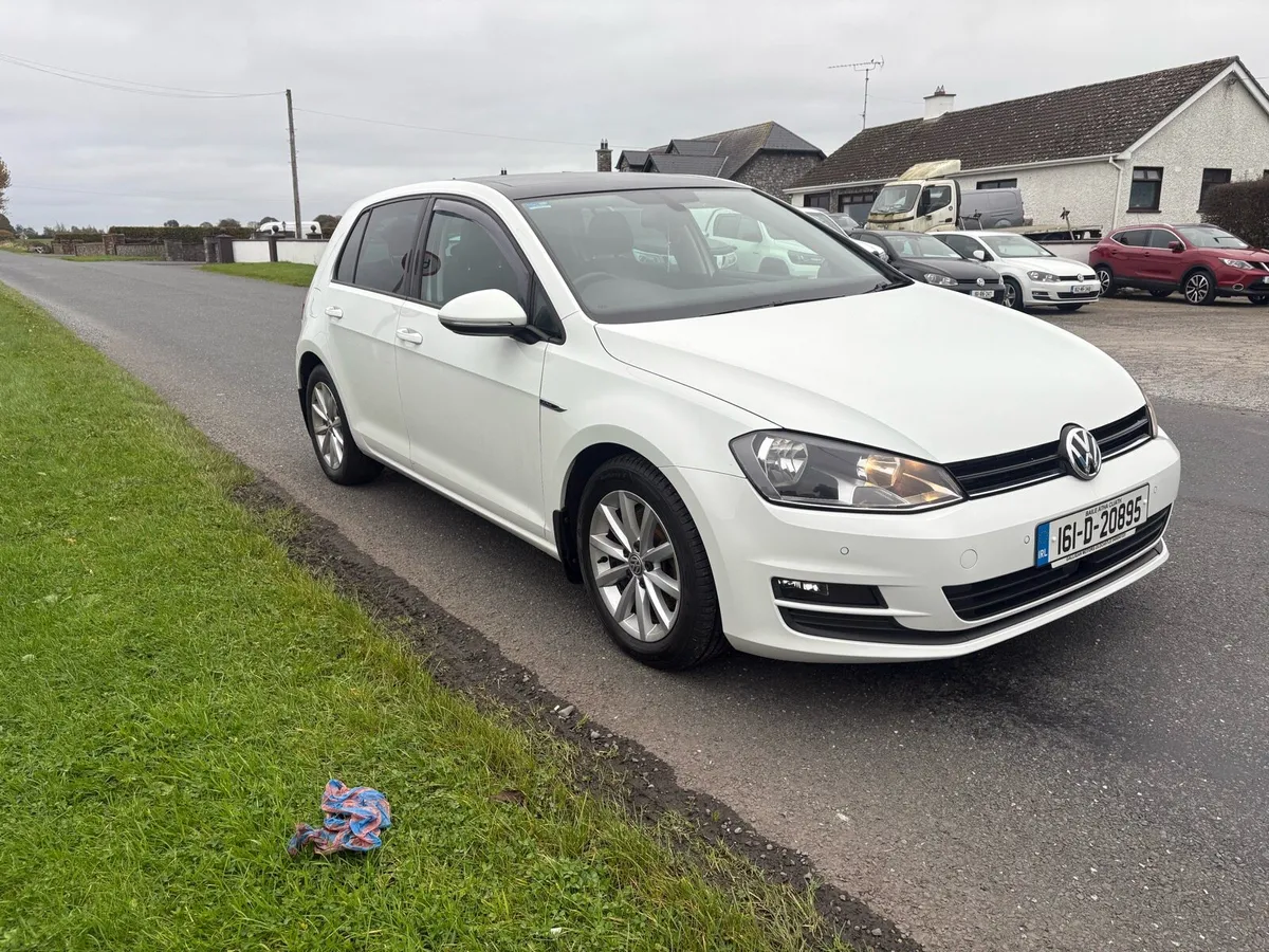 2016 Vw golf 1.6 tdi  lounge - Image 2