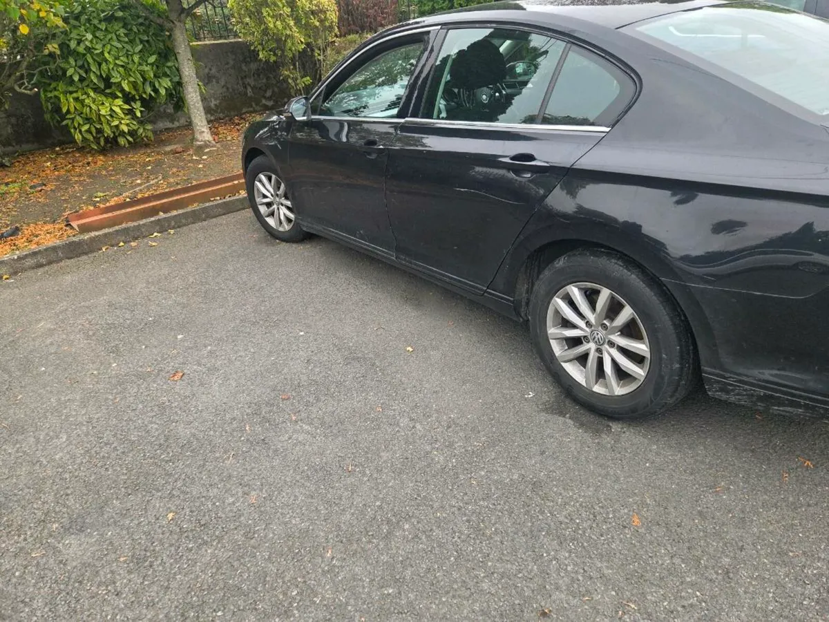 Volkswagen passat 1.6 diesel Tdi - Image 2