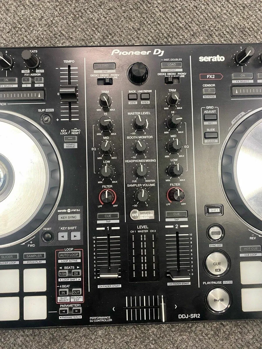 Pioneer DDJ SR2 with Power Supply - Image 2