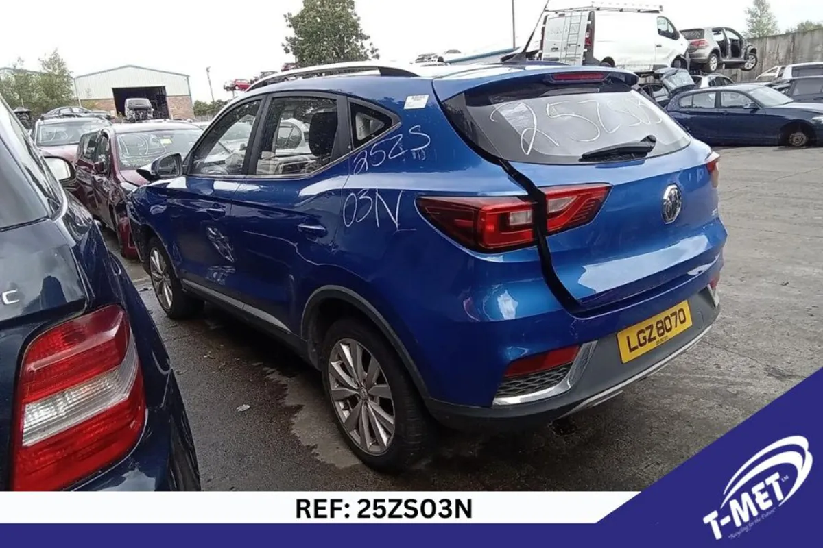 2018 MG ZS BREAKING FOR PARTS - Image 3