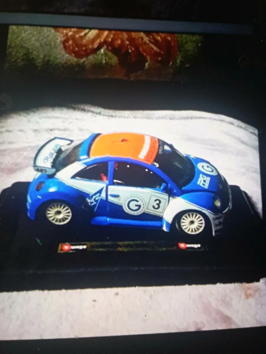 BdURAGO VW SWAGEN NEW BEETLE RALLY  CLIP - Image 1
