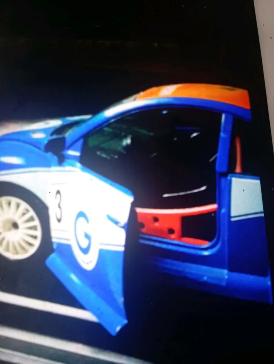 BdURAGO VW SWAGEN NEW BEETLE RALLY  CLIP - Image 4