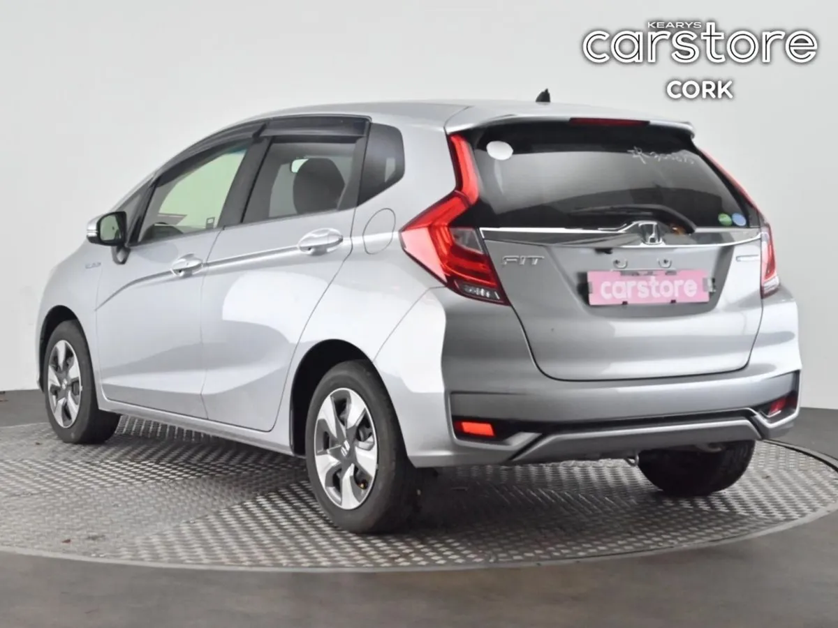 Honda Fit FIT Hybrid 5DR Auto - Image 4