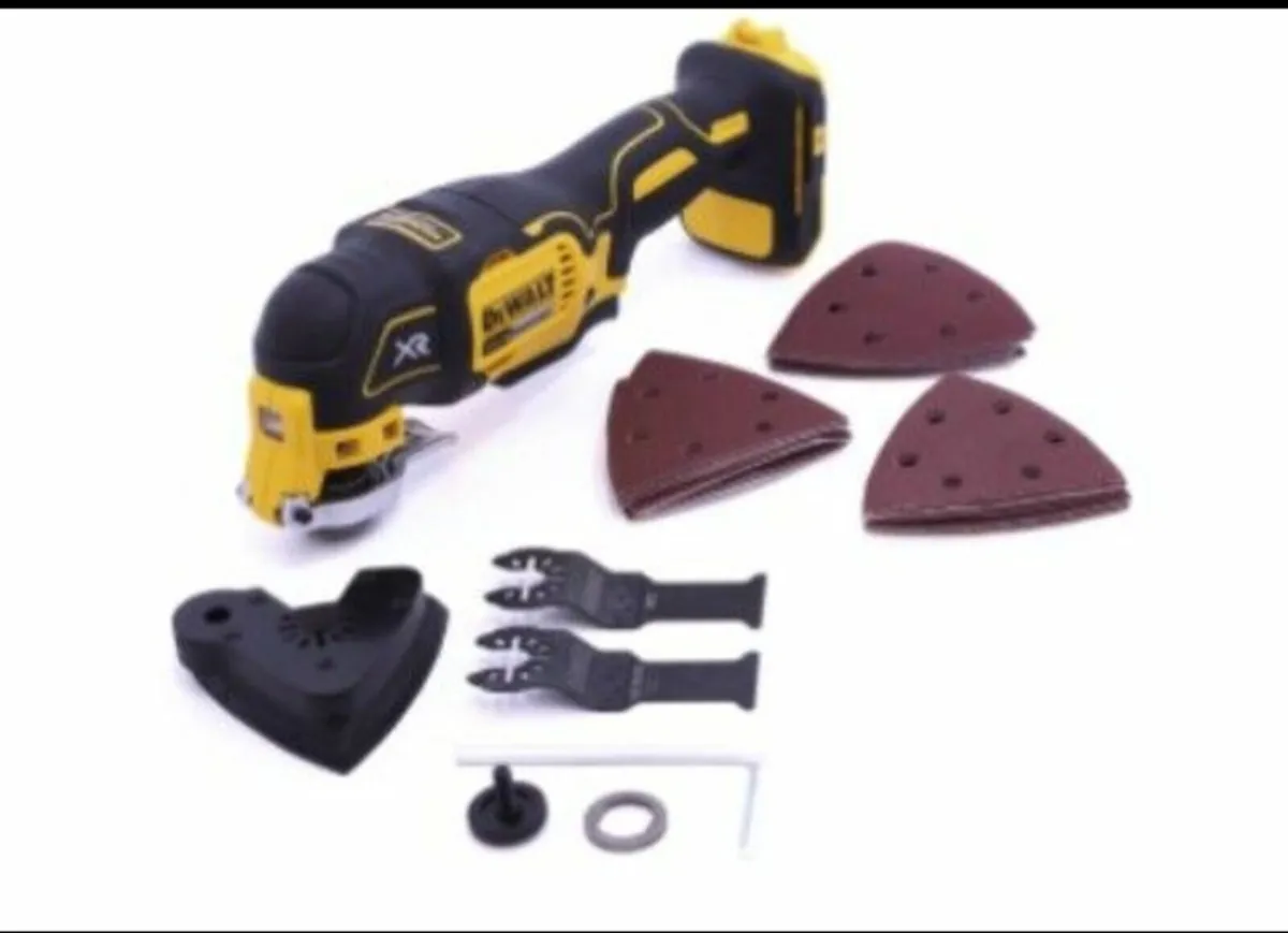 DEWALT DCS355N-XJ 18V Li-Ion XR Brushless Cordless