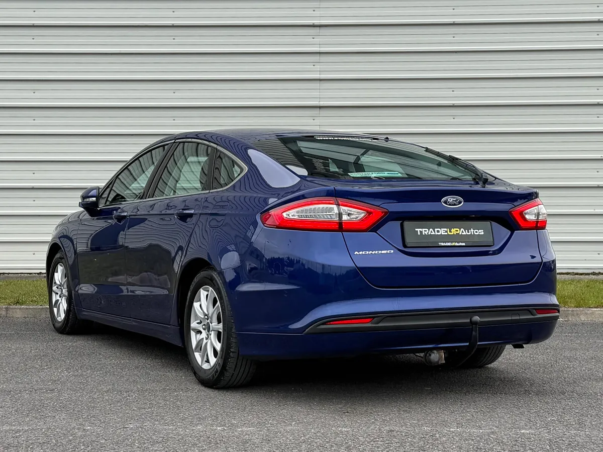 Ford Mondeo  2.0TDCi 150PS Zetec - Image 3