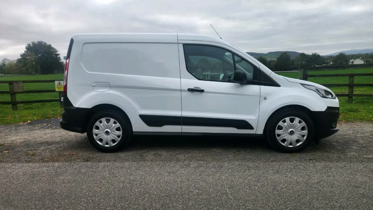 Ford Transit Connect 41,000kms - Image 2