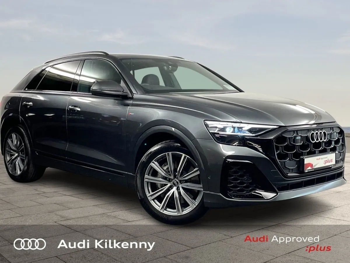 Audi Q8 SUV 55 Tfsi E Q S Line - Image 1