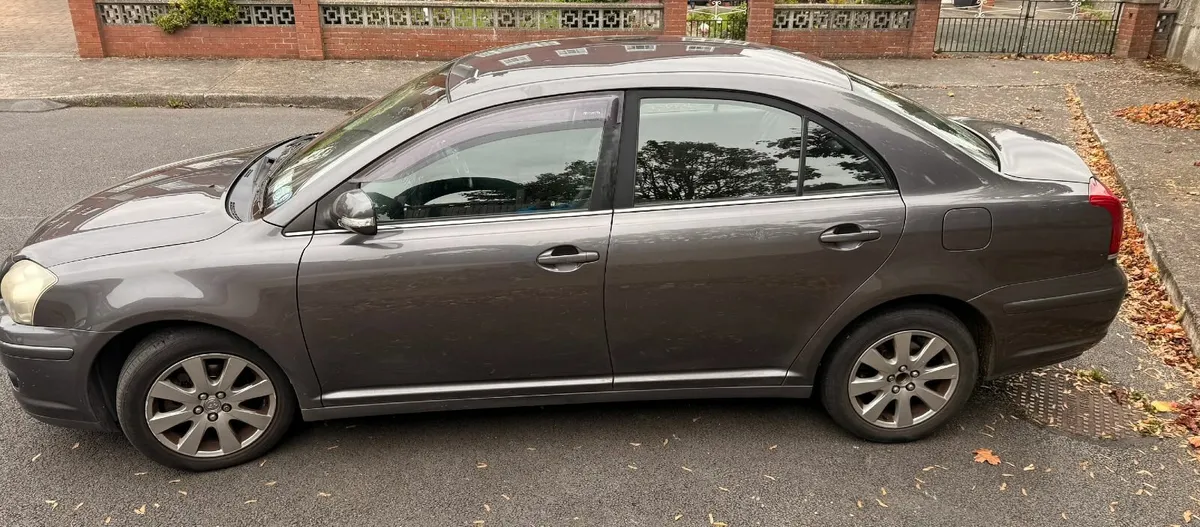 Toyota Avensis 2008 - Image 4