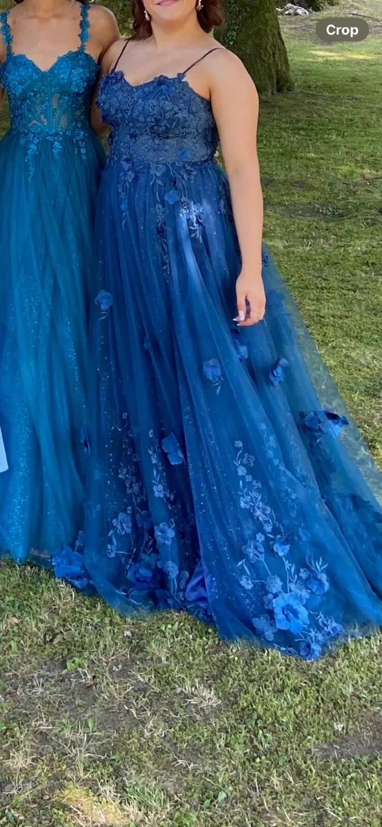 Debs dress - Image 4