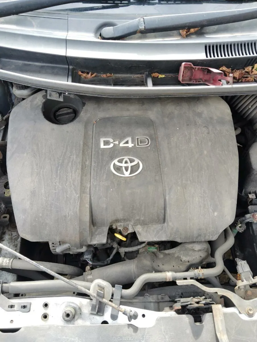 Breaking Toyota auris 2008 1.4 diesel - Image 3