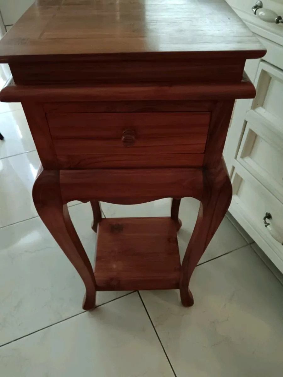 Bedside tables - Image 4