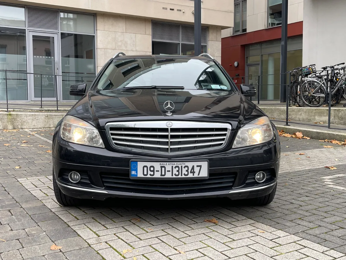 2009 Mercedes-Benz C-Class 2.1 Diesel - Image 2