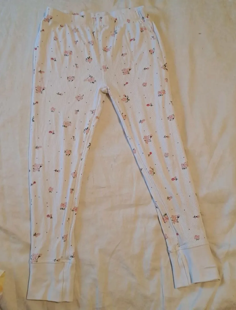 Leigh Tucker Willow pants 4 to 5 y - Image 1