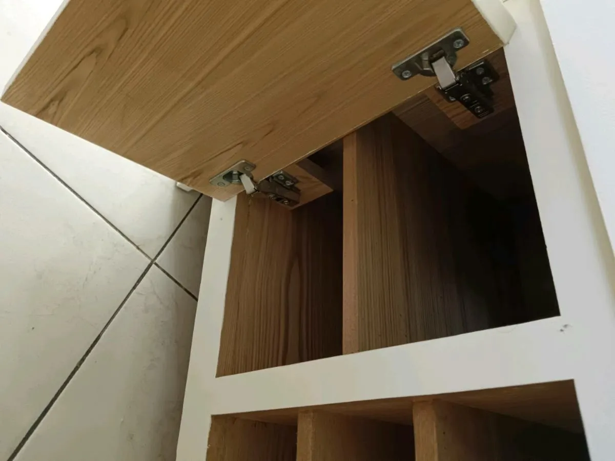 TV unit - Image 1