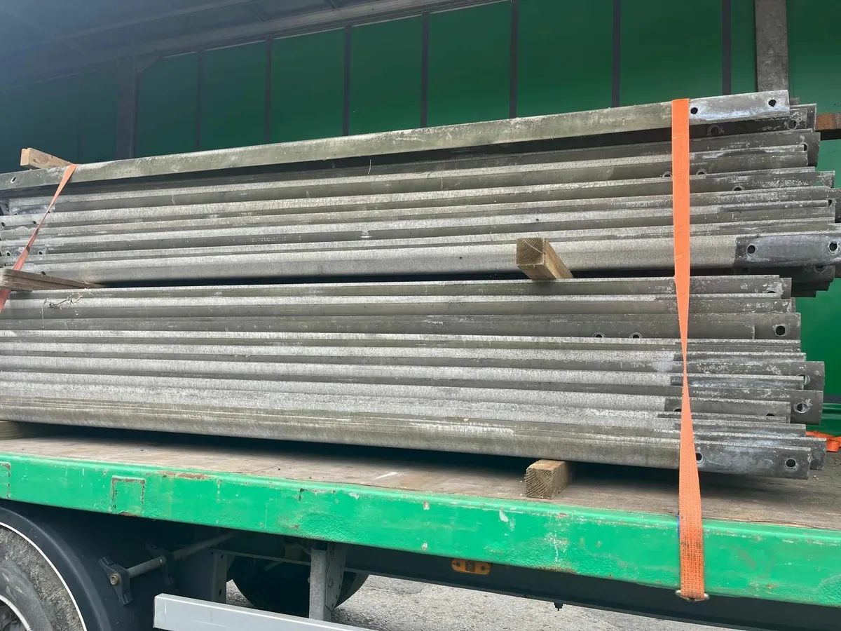 Crash Barriers - Image 3