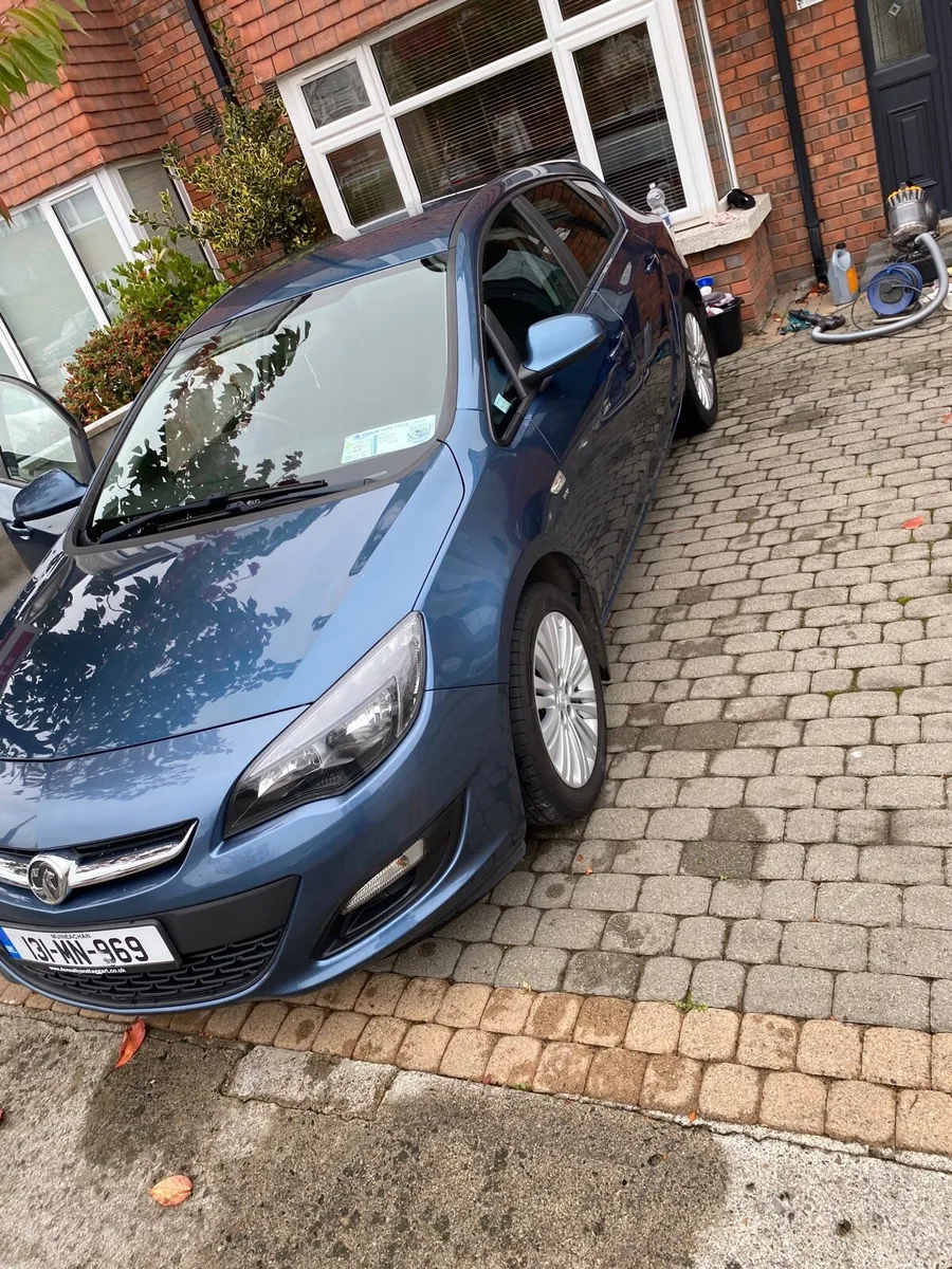 1.4 petrol Vauxhall Astra. Fresh Nct done - Image 2