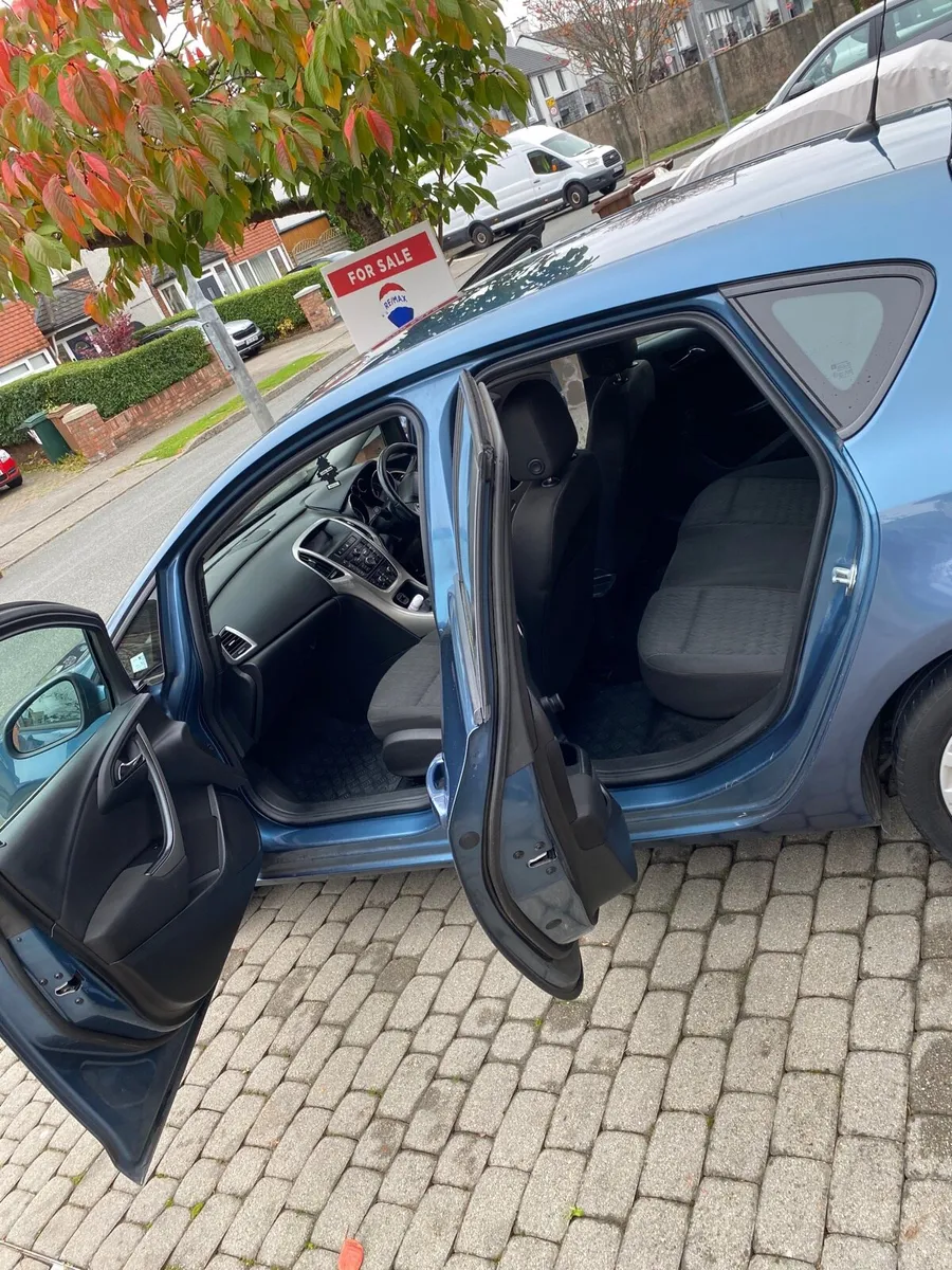 1.4 petrol Vauxhall Astra. Fresh Nct done - Image 3