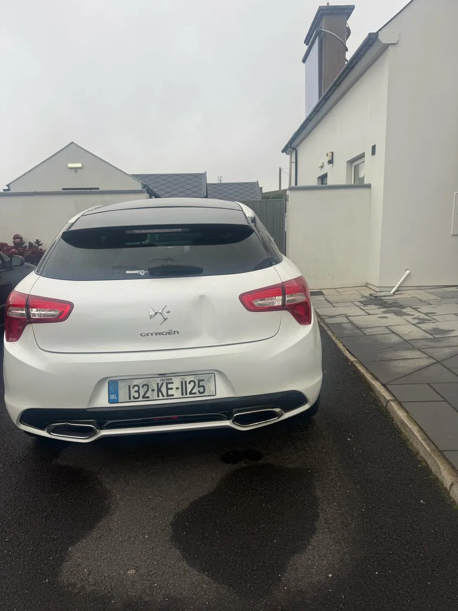 Car - Image 4