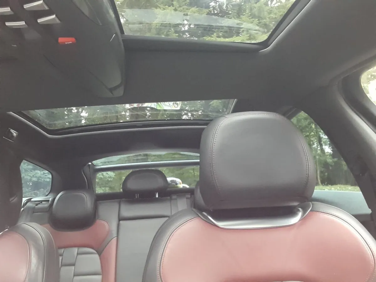 Car - Image 2