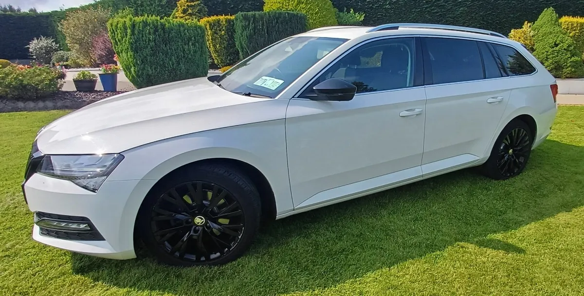2021 Skoda Superb STYLE 2.0tdi 122HP DSG 4D - Image 3