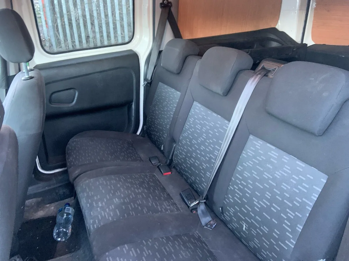 2013 combo crew cab - Image 4