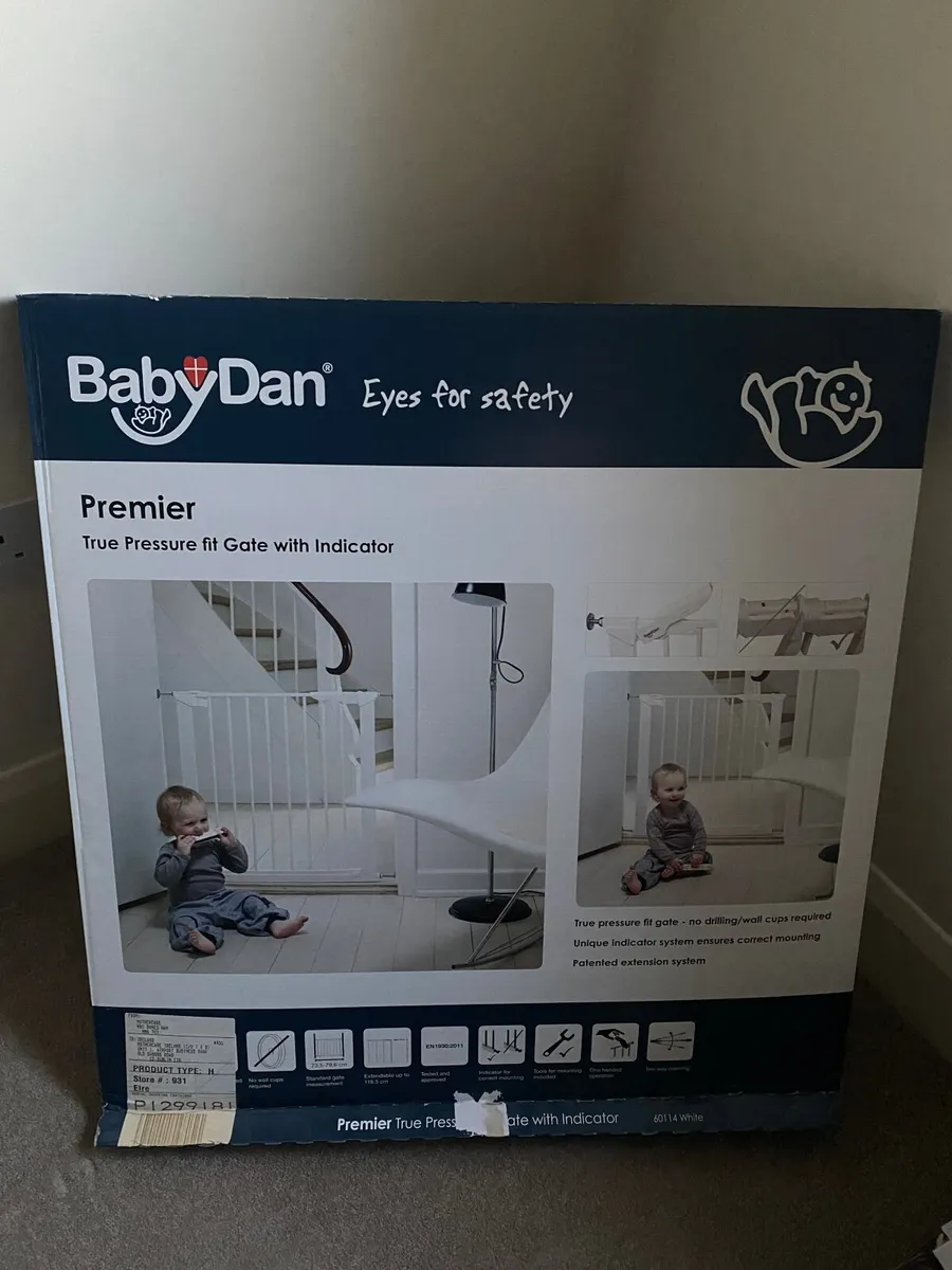 Babydan  safety gate and extenders