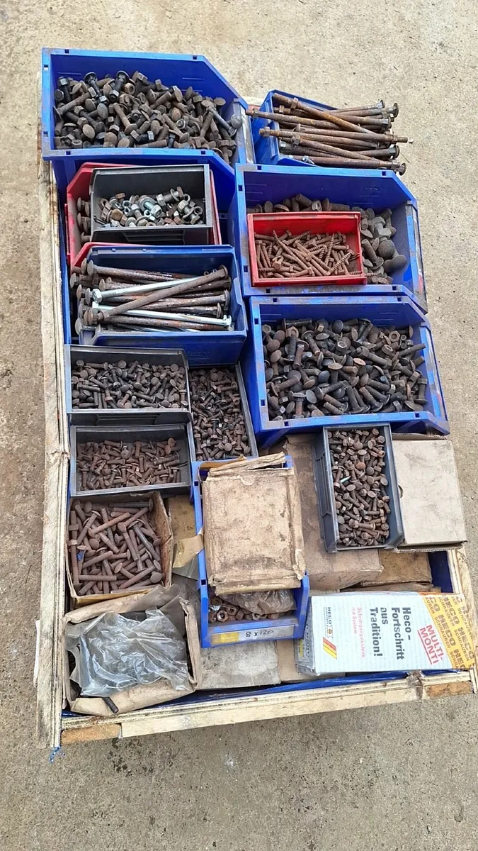 Pallet of bolts mixed all new - Image 3