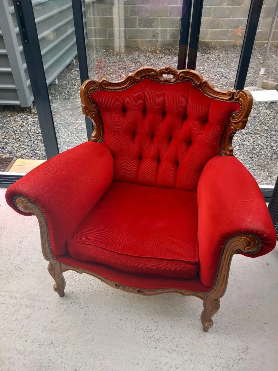 2 Beautiful Vintage Armchairs - Image 1