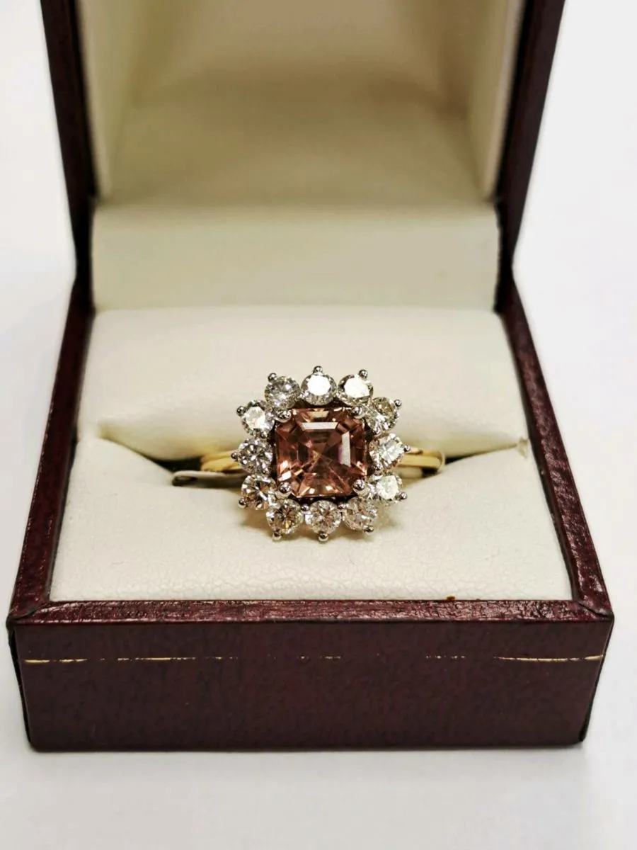 18K Gold Diamond Ring 18CT18K Gold Diamond Ring 1 - Image 1