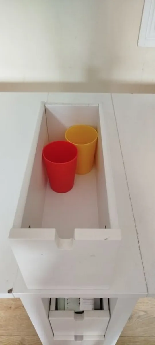 Extendable Table - Image 3