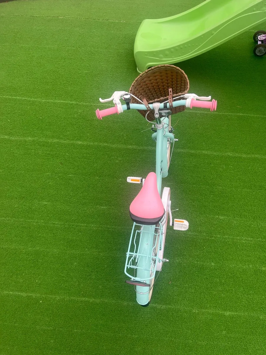 18 inch children’s bike - Image 4