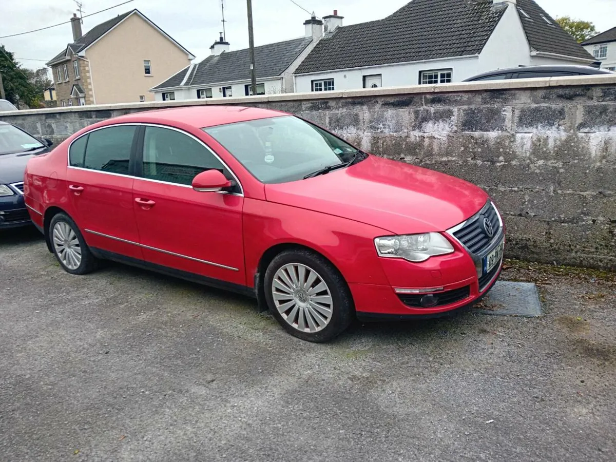 car - Image 1