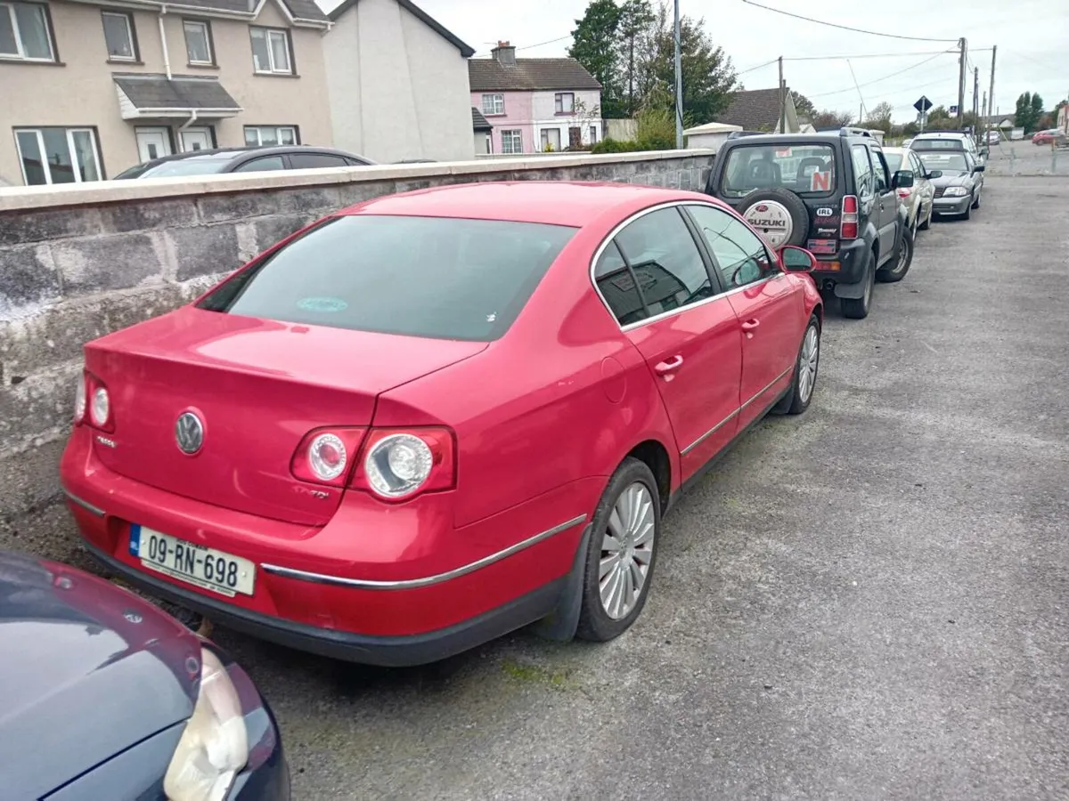car - Image 3