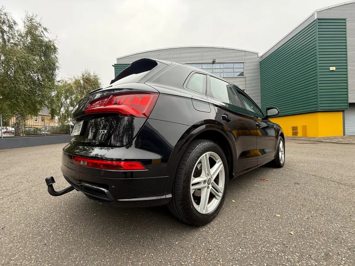 Audi Q5 2.0 TDI SLINE - Image 4