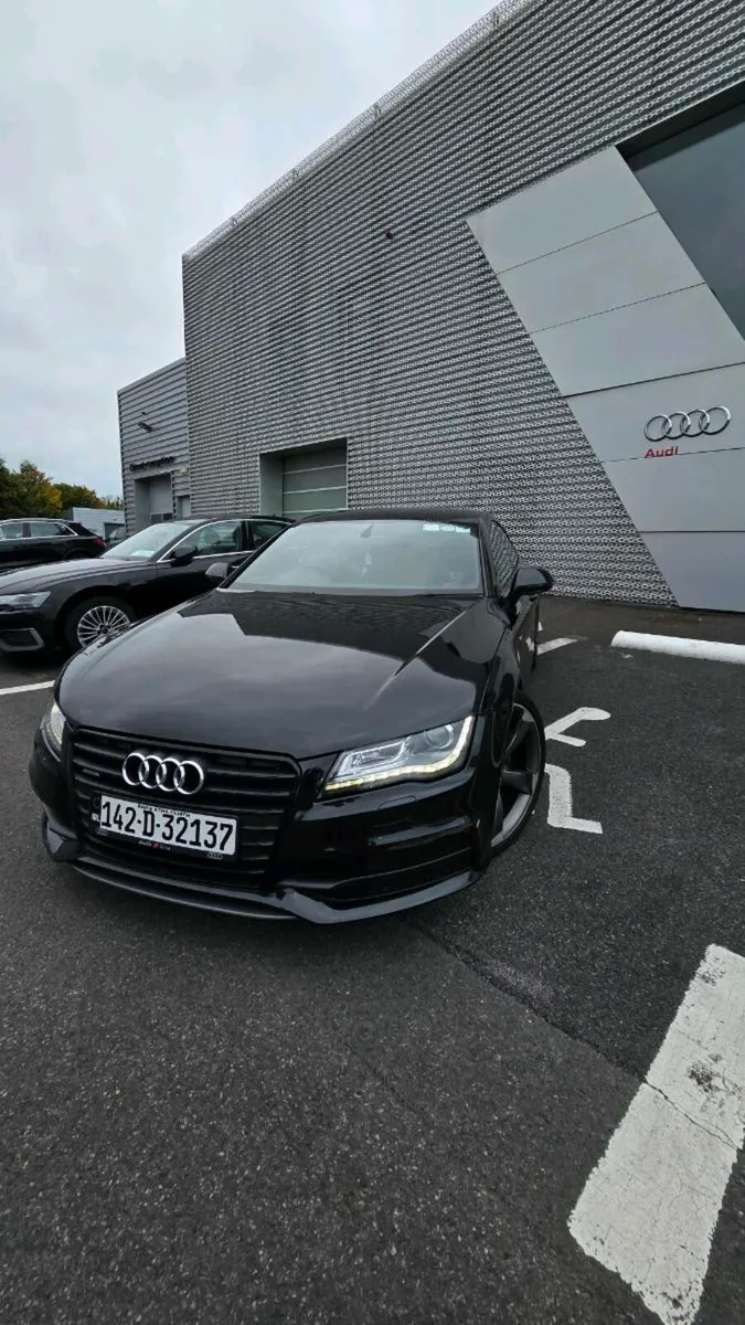 Audi a7 S-line 245hp Black edition - Image 4