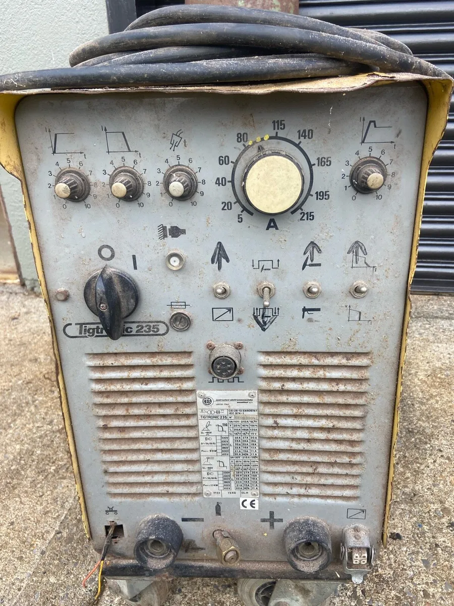 CEA DC Welder - Image 1