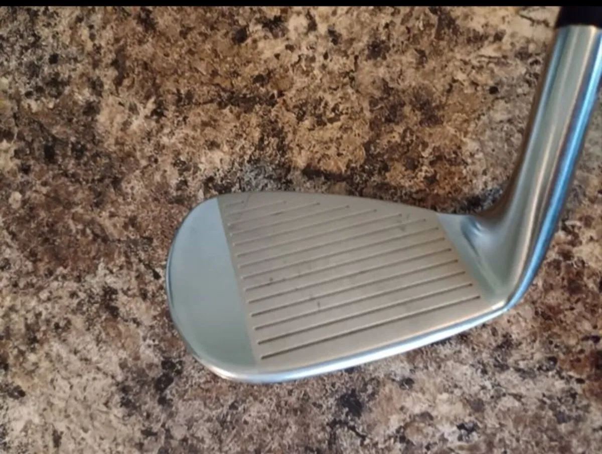 Mizuno Pro 245 Gap Wedge As New. - Image 4