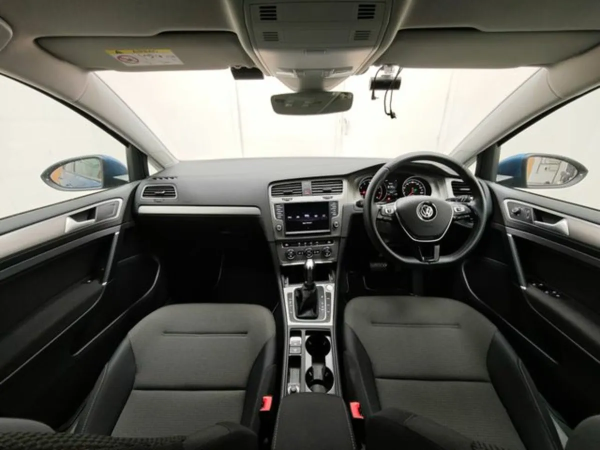 Volkswagen Golf 1.2 TSI BLUEMOTION Automatic, Reve - Image 2