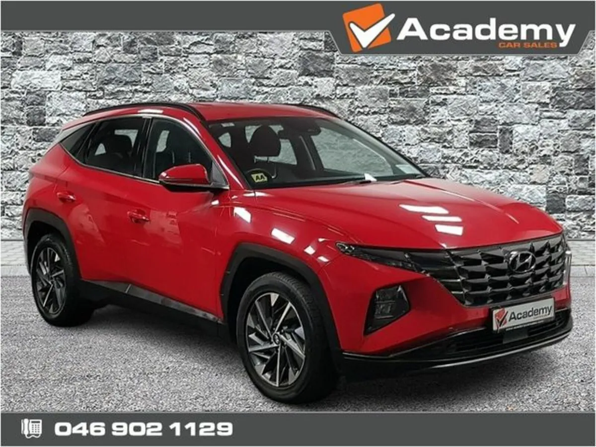 Hyundai Tucson ix35 Executive Plus Diesel 5DR - Image 1