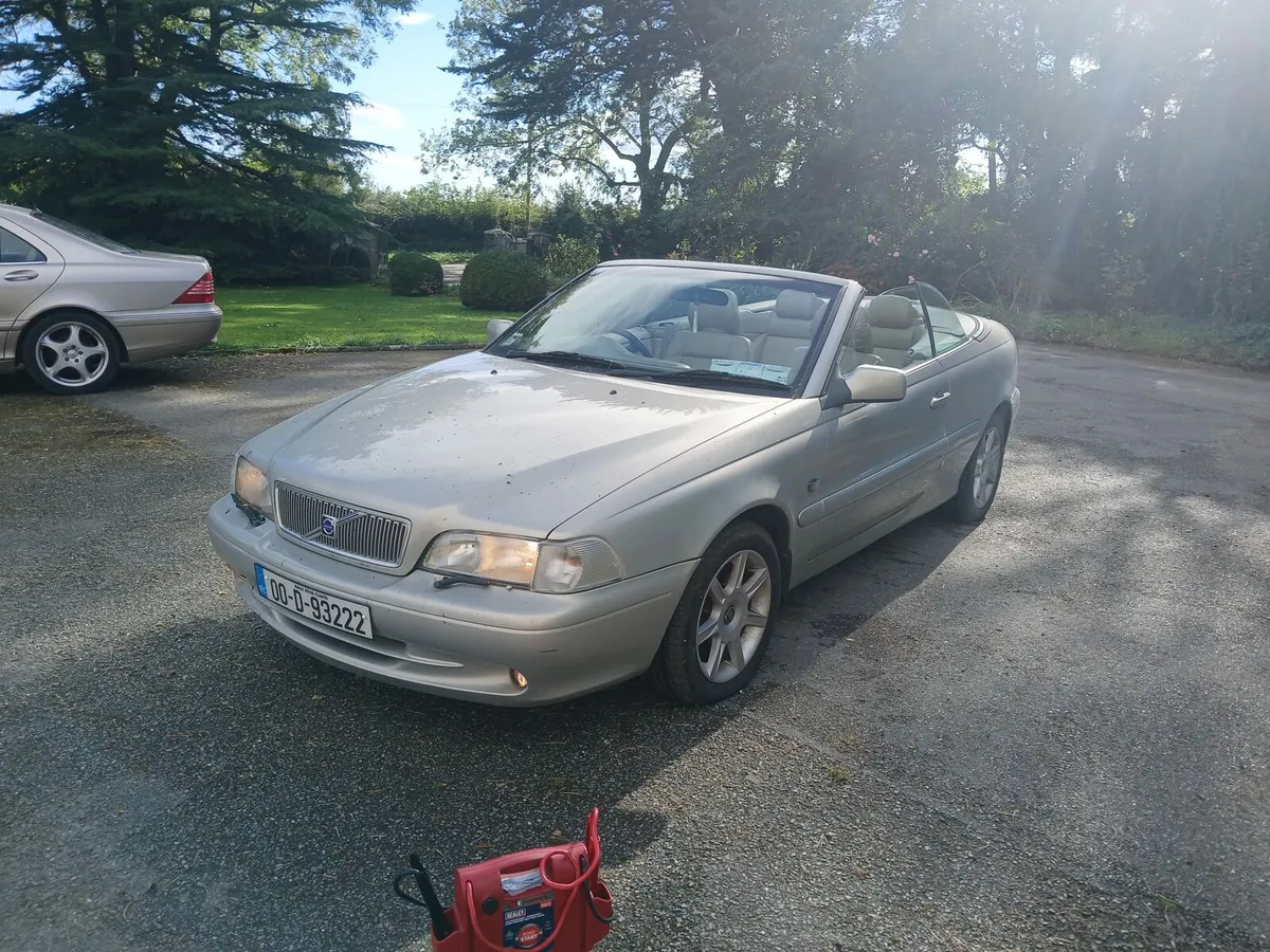 Volvo c70 - Image 1